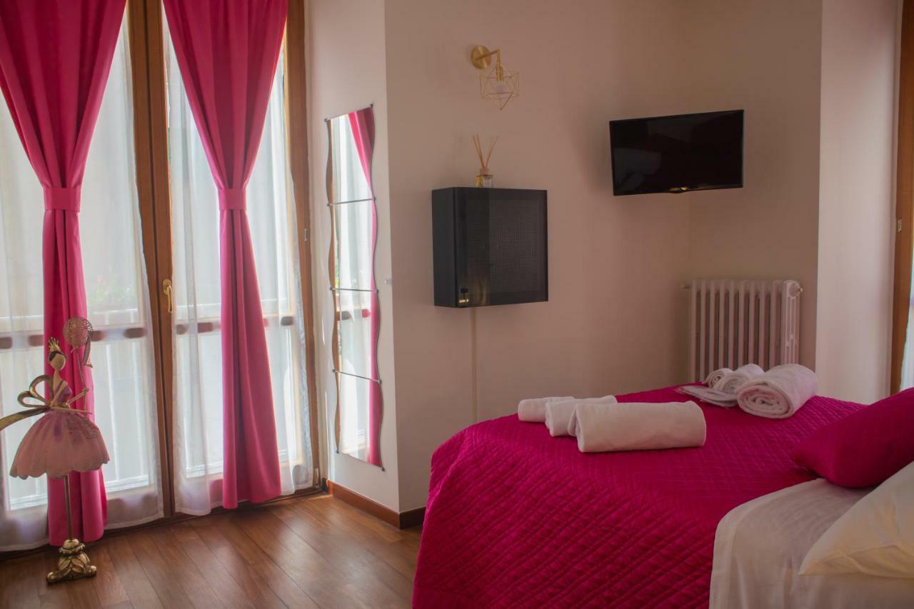 Bed Boutique Napoli Colors Hotel Buitenkant foto